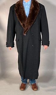 Men's Wool Coat with Natural Beaver Fur Collar