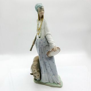 Lladro Porcelain Figurine, Gypsy Woman With Bear 1004919
