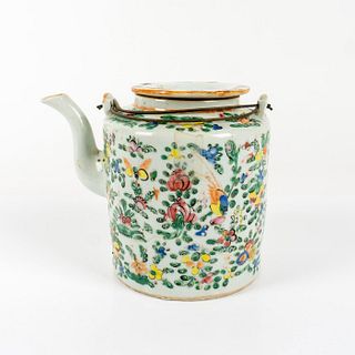 Vintage Chinese Traveling White Mun Shou Porcelain Teapot