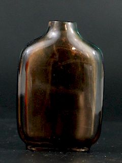 Chinese Dark Crystal Snuff Bottle. 中国黑水晶鼻烟壶