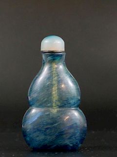 Chinese Glass Snuff Bottle 中国玻璃鼻烟壶