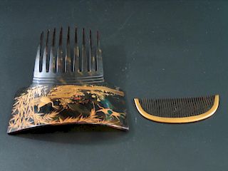 Two Japanese Lacquer Combs 日本漆器梳子2件