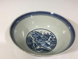 ANTIQUE Chinese Blue and White Punch Bowl, 19th C, 14 1/2" x 6". 中国古代青花碗，19世纪，14.5英寸 ×6英寸。