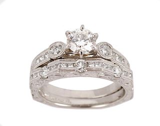Ladies Platinum & Diamond Wedding Ring Set