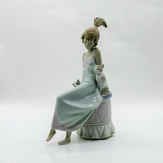 Bedtime 1005443 - Lladro Porcelain Figurine