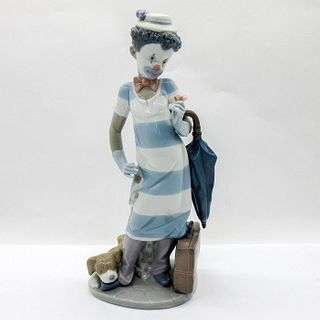 On The Move 1005838 - Lladro Porcelain Figurine