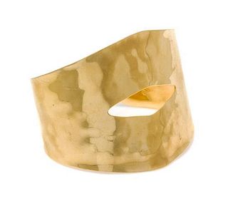 A 14 Karat Yellow Gold Cuff Bracelet, 20.50 dwts.