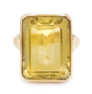 A Yellow Gold and Citrine Ring, 9.60 dwts.