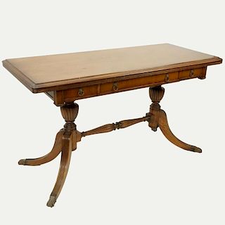 Duncan Phyfe Style Expandable Hall Table.