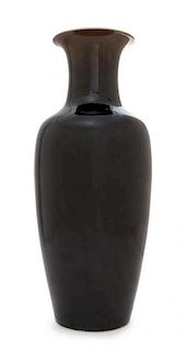 A Mirror Black Glazed Porcelain Vase Height 18 inches. 黑釉撇口瓶，18/19世紀，高18英吋