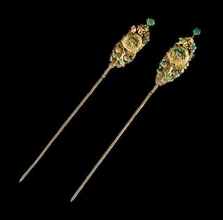 A Pair of Hardstone and Glass Inset Gold Hairpins Length of each 7 3/4 inches. 金嵌玻璃花蝶紋髮簪一對，清，長7.75英吋