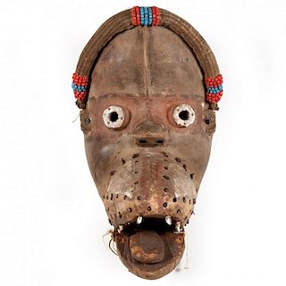 Liberia, Kran or Dan Mask With Moveable Jaw