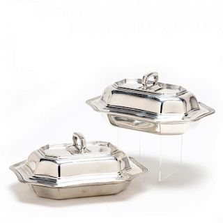 A Pair of Sterling Silver Entre Dishes