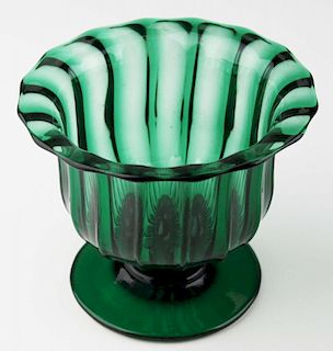 19th c pattern molded open sugar bowl, emerald green glass, applied knopped stem & foot, polished pontil, dia 4 3/4”, ht 3 7/