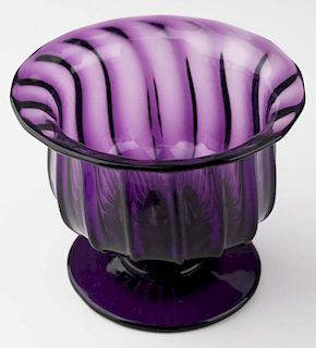 19th c pattern molded open sugar bowl, amethyst glass, applied knopped stem & foot, polished pontil, dia 4 3/4”, ht 3 3/4”, D