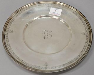 Kirk & Son sterling silver plate marked S. Kirk & Son sterling 4123AE, dia. 10 1/4 in.; 12 t oz.