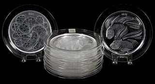 LALIQUE GLASS ANNUAL PLATES C. 1965-1976 LOT OF 12