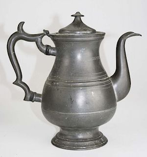 early 19th c American pewter coffee pot signed ﾓG Richardsonﾔ (George Richardson- Cranston, RI), ca 1830, ht 10 1/2ﾔ