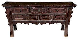 Chinese Red-Stained Sideboard Table 榆木及杂木铜拉手7屉长桌，32.75*70*21.75英寸，或19世纪，中国