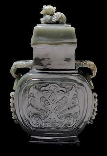 Hardstone [Hu]-Shaped Lidded Vase 硬玉雕麒麟钮，象首双耳盖壶，6.5*4英寸,20世纪,中国