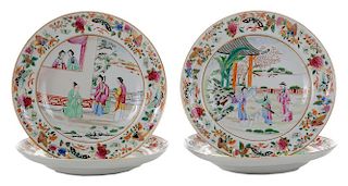 Four Chinese Export Porcelain Rose 外销瓷粉彩人物花鸟纹碟子四只，直径10英寸，19世纪早期，中国