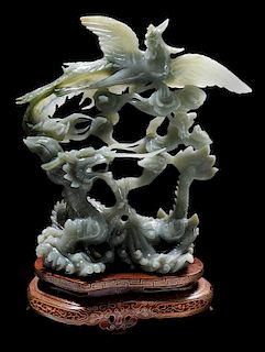 Hardstone Carving With Dragon and 硬玉雕龙凤带木雕底座，9.5*8.5英寸，20世纪，中国