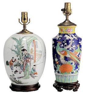 Two Asian Porcelain Vases Mounted as 粉彩人物石榴瓶和象腿瓶灯座各一,18英寸,20世纪早期,中国