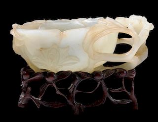 Finely Carved Celadon Jade Fruit-Form 青玉镂雕水仙花莲花玉碗，1.75*4英寸，19/20世纪,中国