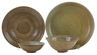 Ming Style Celadon-Glazed Pottery 明式青瓷碟、碗各二，最大的12*10英寸，中国或韩国