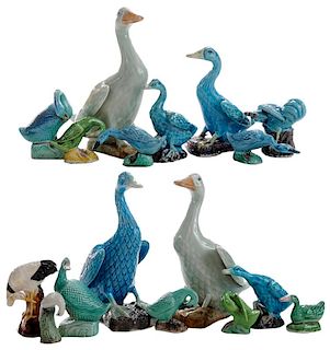 Seventeen  Porcelain Figures of 各类青瓷鸭子和鹅17只，20世纪，中国