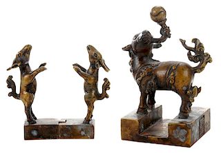 Rare Three-Part Archaic Bronze Ram Wax 黄铜山羊造像印章一套三件，或中国明代