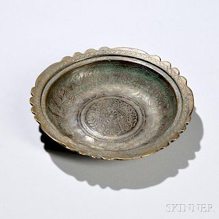 Tinned Bronze Dish 镀锡铜碟，高1.375英寸直径8.25英寸，波斯19/20世纪