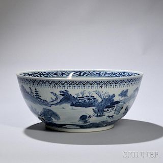 Blue and White Export Punch Bowl 外销瓷山水人物青花碗，直径13.875英寸，19世纪，中国