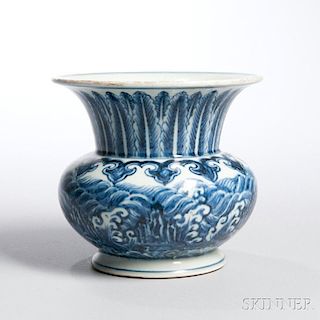Blue and White Refuse Vessel 蕉叶海浪纹青花痰盂，高6英寸，直径6.625英寸，中国明代