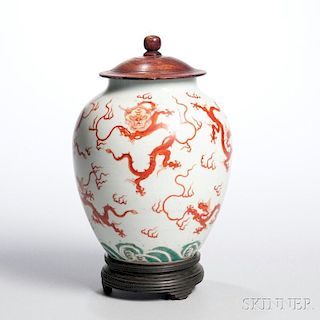 Iron Red-and Green-glazed Dragon Jar 铁红釉云龙纹盖罐,高9.75英寸,中国