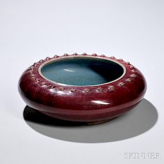 Flambe-glazed Low Bowl 铁红釉鼔钉笔洗,高4英寸,直径13英寸,19/20世纪,中国