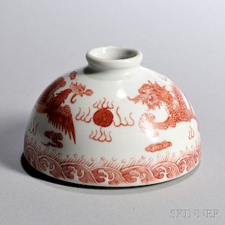 Small Enameled White Porcelain Water Coupe 珐琅彩白瓷小碗，高2.125英寸，直径3.625英寸，道光款，中国