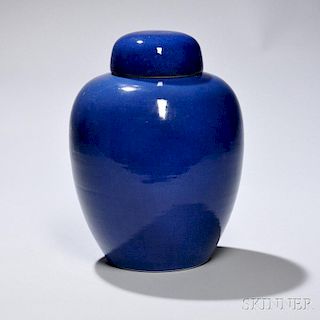 Powder Blue-glazed Covered Jar 蓝釉盖罐，高11.5英寸,19世纪,中国
