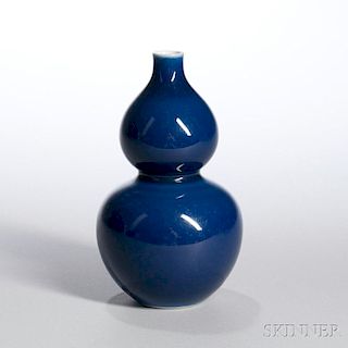 Monochrome Blue-glazed Vase 蓝釉葫芦形花瓶,高7英寸,19世纪,中国