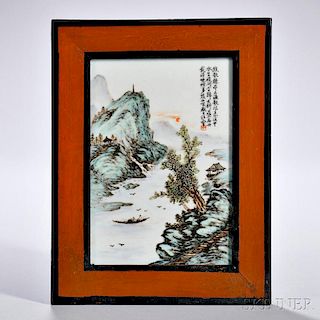 Famille Rose Landscape Plaque 粉彩山水瓷板画,高7.125英寸,宽4.875英寸,20世纪中国