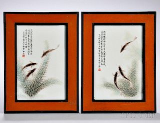Pair of Famille Rose Fish Plaques 粉彩游鱼水草纹瓷板画一对,高7.625英寸,宽4.875英寸,20世纪中国