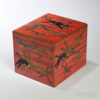 Red-lacquered Togidashi Maki-e 彩绘蜻蜓红漆箱子，高6.875英寸，宽7.5英寸,深8.375英寸,19世纪,日本