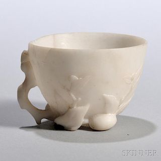Small Alabaster Libation Cup 雪花玉小酒杯，高1.625英寸，直径2.25英寸，中国