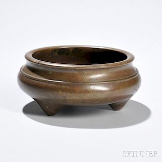 Bronze Censer 铜香炉,高2.875英寸,直径6.5英寸,宣德款,中国