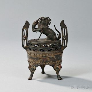 Lacquered Bronze Covered Censer 狮钮盖铜香炉,高6.75英寸,中国明代