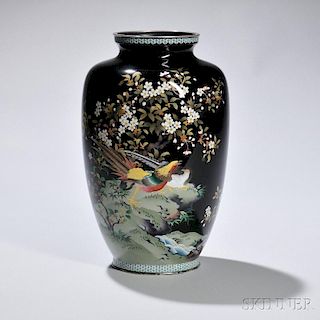 Cloisonne Vase 景泰蓝锦鸡海棠盘口瓶,高12英寸,19/20世纪,日本