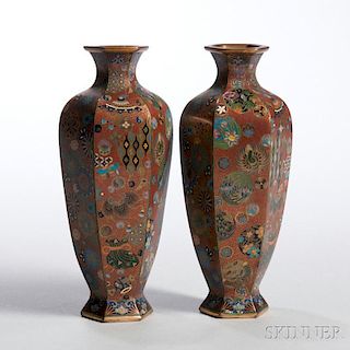 Pair of Cloisonne Vases 景泰蓝六边形柳叶瓶一对,高6.5英寸,19世纪,日本