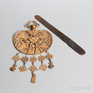 Gilt-bronze Altar Pendant and a Bronze Letter Opener 镀金青铜吊坠和青铜开信器，吊坠国11英寸宽6英寸,开信器长11英寸,日本