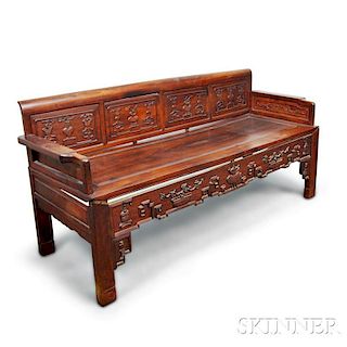 Large Rosewood Bench 紫檀长椅，高33.25英寸，长74英寸，深24.5英寸，中国