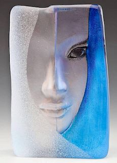 Mats Jonasson Art Glass Face Sculpture